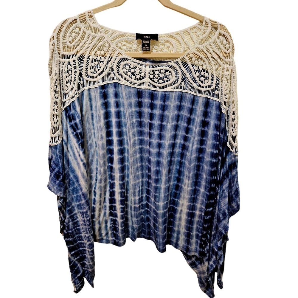 Rain 3X Hippie tie dyed flare Tunic top. Blue and white. Swimcover StylishHippie